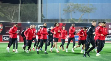 توقيت مواجهة الأهلي ضد زد والقناة الناقلة مع ترقب عودة زيزو وتريزيجيه